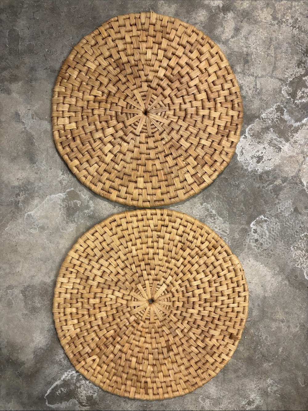 4/$20! Set of two Natural Woven Round Placemats